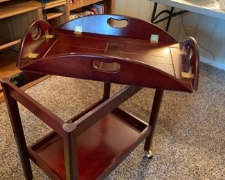 #93	Laminate Rolling Butlers Tray Table w/flip-down Sides w/lower Shelf - 35x25x28	 $45.00 
