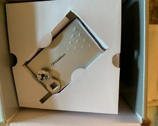 #104	CardCam Digital Camera	 $40.00 
