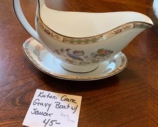 #118	Black Trimmed Wedgewood Kutani Crane - Gravy Boat w/Saucer	 $45.00 
