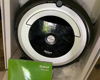 #158	iRobot vacuum 690 	 $20.00 
