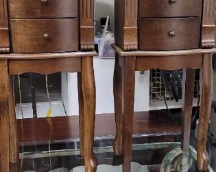 two standing jewelry boxes