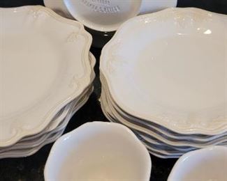 Lenox Butler's Pantry Gourmet dinnerware