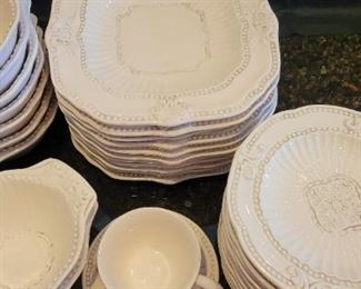 American Atelier Baroque dinnerware
