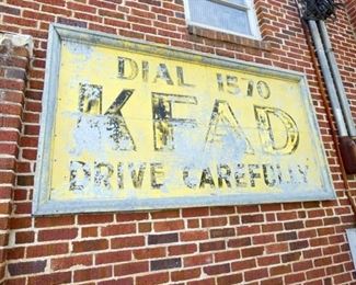 VIEW 3 48X92 DIAL 1570 SIGN