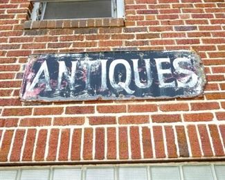 ANTIQUES SIGN