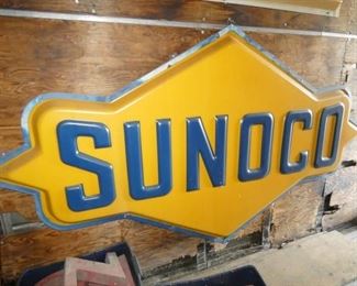 VIEW 2 CLOSEUP 105X57