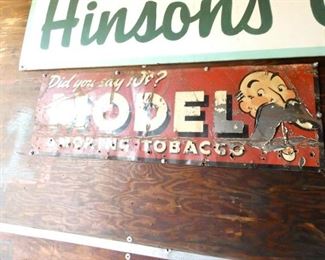 MODEL TOBACCO SIGN