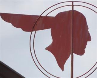 VIEW 6 CLOSEUP PONTIAC WEATHER VANE