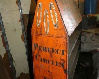 VIEW 4 SIDE PISTON CABINET