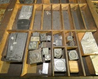 VIEW 5 OAK PRINTER CABINET W/ DYES