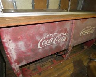 6FT. EMB. COCA COLA BOX