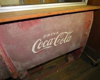 VIEW 3 EMB. COKE BOX