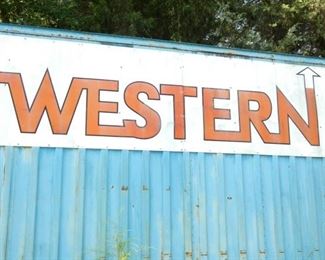 VIEW 2 CLOSEUP 30FT. X 4FT.