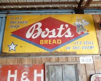 BOST BREAD SIGN W/ BEE