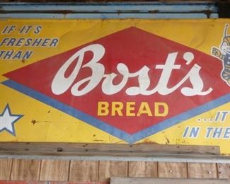 VIEW 3 BOST BREAD SIGN W/ BEE