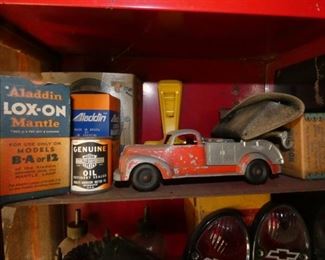 ADV. ITEMS, TOYS, CHEV. TOPPER