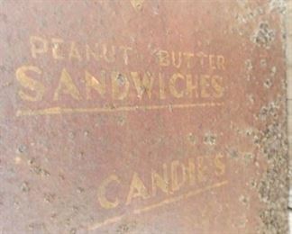 VIEW 2 CLOSEUP LANCE CABINET