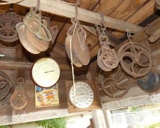 VIEW 4 EARLY PULLEYS