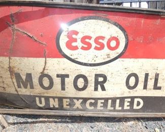 VIEW 2 CLOSEUP ESSO MOTOR OIL SIGN