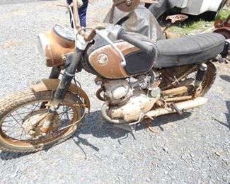 HONDA DREAM MOTORCYCLE