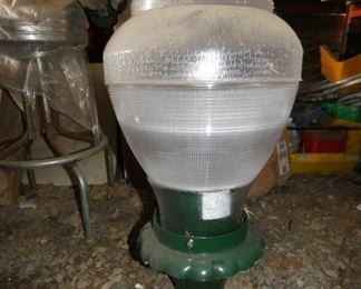 VIEW 2 CLOSEUP 17X40