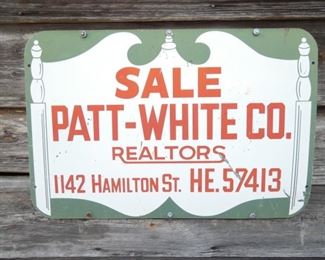 REALTORS SIGN