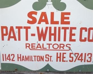 VIEW 2 CLOSEUP 24X16