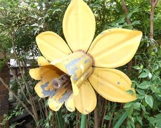 VIEW 2 CLOSEUP 26X74