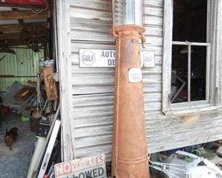 10G. TOKHEIM VISABLE GAS PUMP