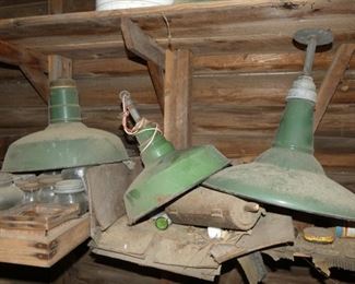 VARIOUS ENAMEL STATION LIGHTS