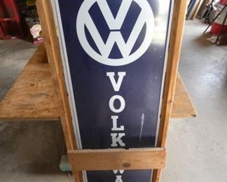 VERTICAL VW DEALER SIGNS