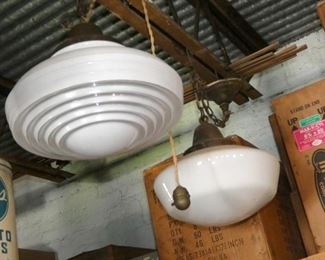 VIEW 3 EARLY HANGIN LIGHTS