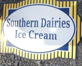 VIEW 2 CLOSEUP 21X14