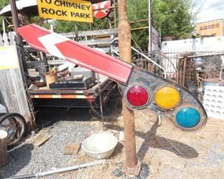 VIEW 2 CLOSEUP 80X103