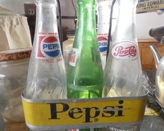 ALUM. PEPSI COLA CARRIER W/ BOTTLES