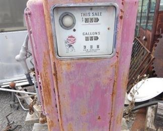 WAYNE MOD. 100B GAS PUMP