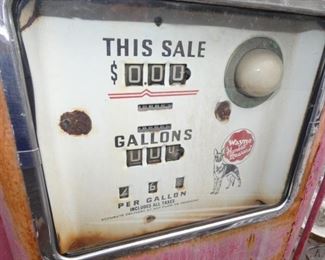 VIEW 6 WAYNE MODEL100B GAS PUMP