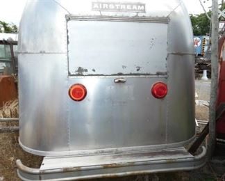 VIEW 6 BACK VIEW AIRSTREAM