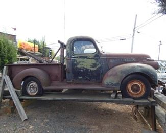 1946 CHEVROLET WRECKER