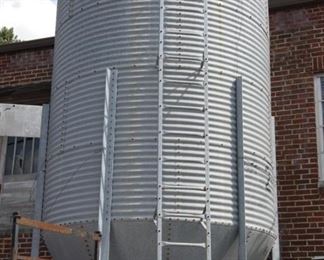 VIEW 2 CLOSEUP 9FT. WIDE