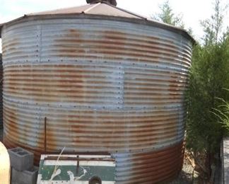 VIEW 5 CLOSEUP OTHERSIDE GRAIN BIN