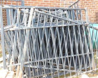 VIEW 2 CLOSEUP 4 1/2FT. TALL