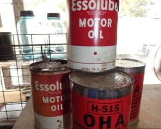 VARIOUS OIL CANS