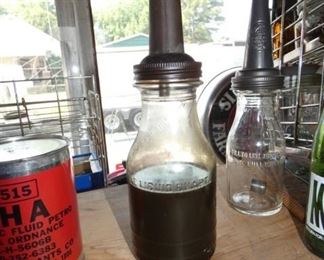 1QT GLASS OIL BOTTLE