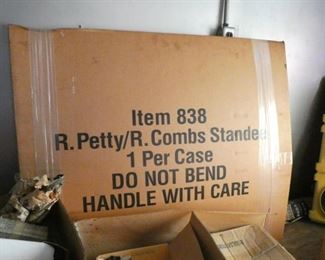 NOS RICHARD PETTY STANDUP