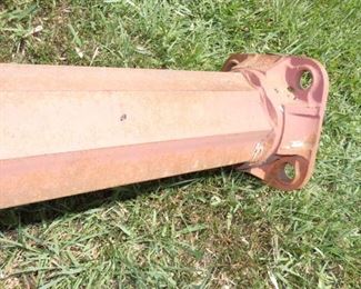 VIEW 7 CORNER SIGN POLE BASE