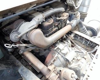 VIEW 7 4 CYLINDER 1986