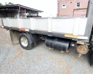 VIEW 23 TILT MASTER BED 12FT.