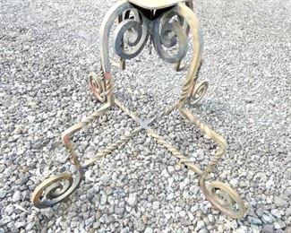 VIEW 2 CLOSEUP 27X33