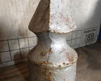 EARLY CAST POLE FENNUAL